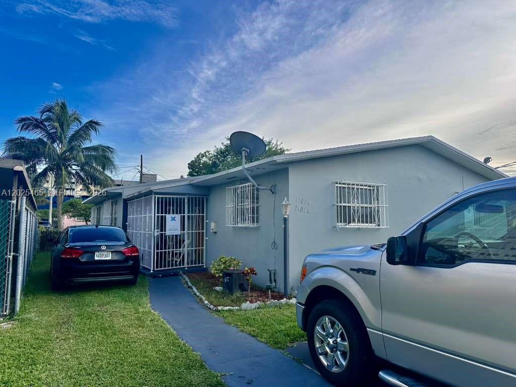 11016 Southwest 7th Street Miami, FL 33174 - Photo 5 of 21 FRONT VIEW