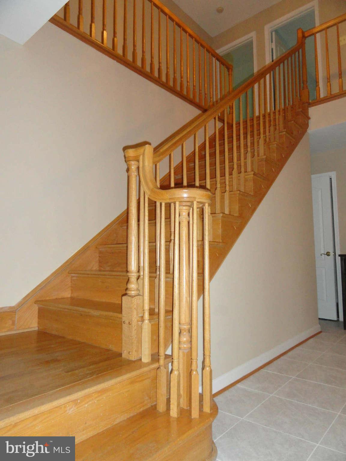 8660 Center Road, Unit 1 Springfield, VA 22152 - Photo 4 of 25 a view of entryway