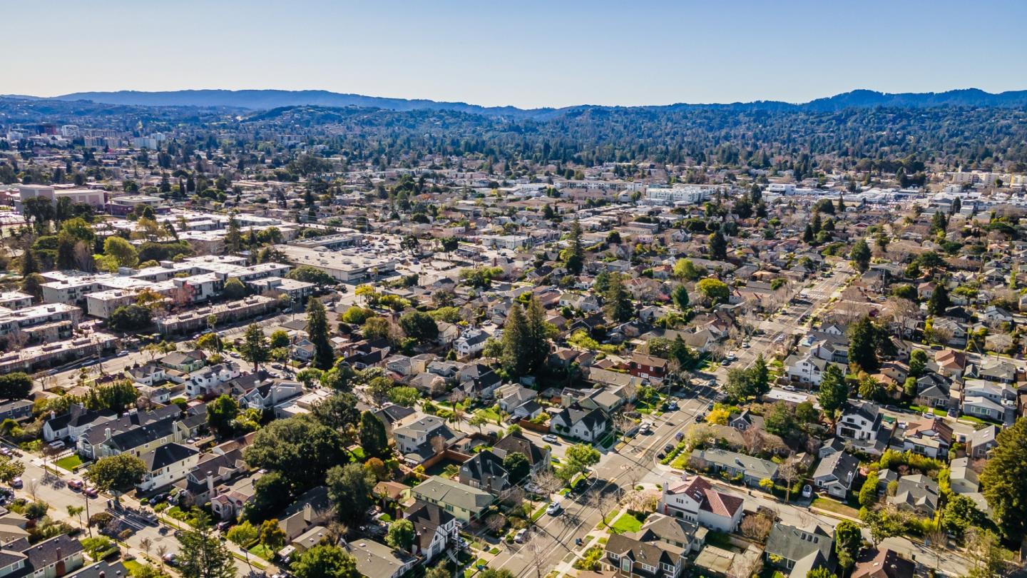 30 Bancroft Road Burlingame, CA 94010 - Photo 39 of 42 an aerial view of residential house and green space