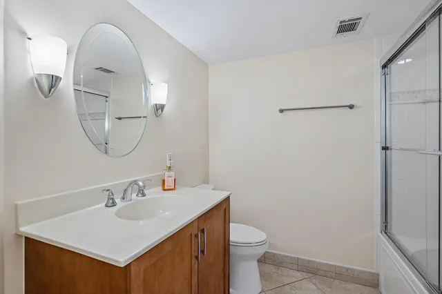 $4,000 | 2800 North Ocean Drive, Unit A22B, Singer Island, FL 33404