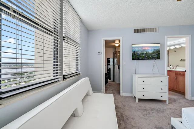 $4,000 | 2800 North Ocean Drive, Unit A22B, Singer Island, FL 33404