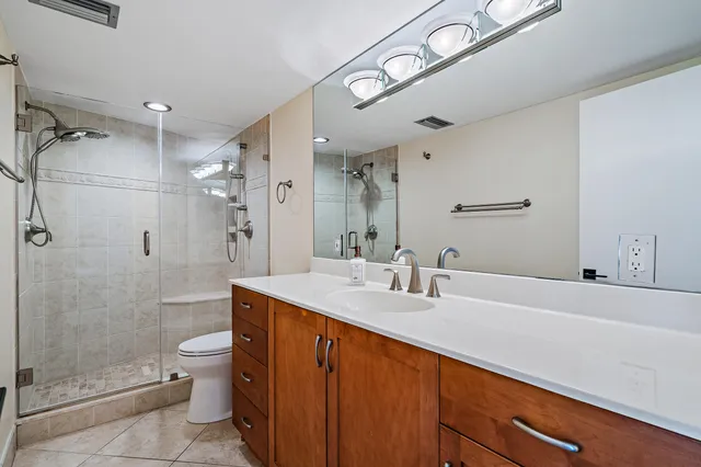 $4,000 | 2800 North Ocean Drive, Unit A22B, Singer Island, FL 33404