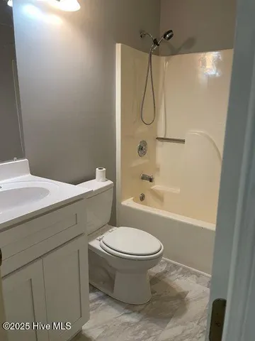 $1,995 | 4178 Abbington Terrace, Wilmington, NC 28403