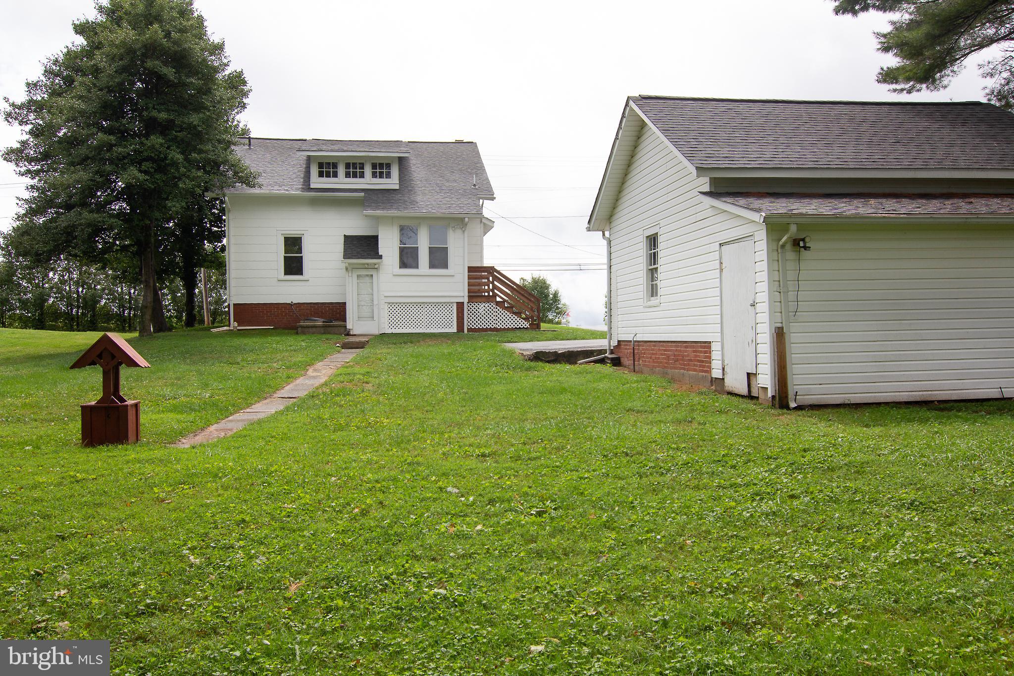 110 Old Liberty Road Sykesville, MD 21784 - Photo 4 of 32 Exterior Back
