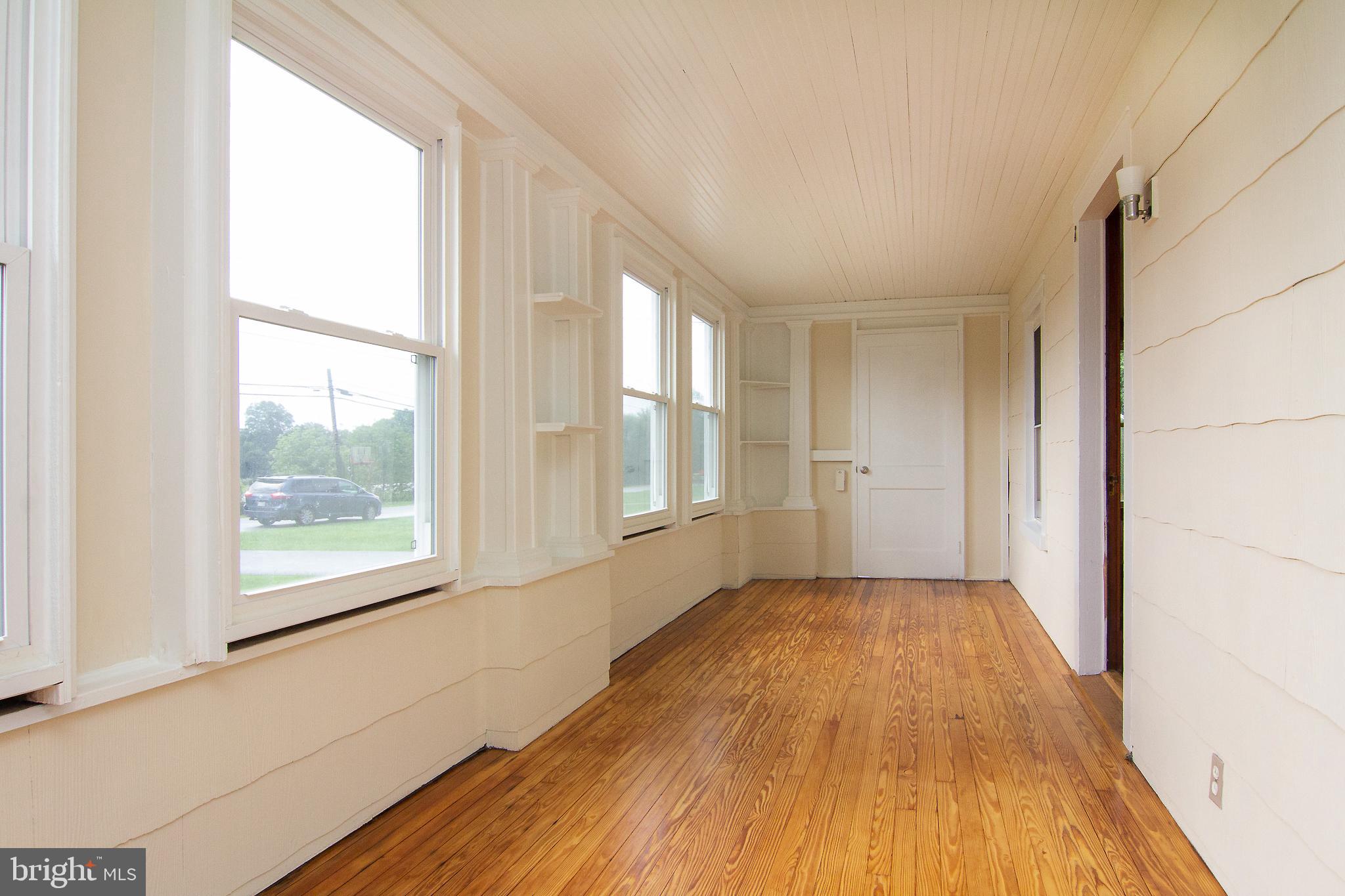 110 Old Liberty Road Sykesville, MD 21784 - Photo 6 of 32 Front Porch