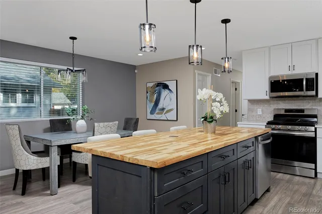 $839,000 | 830 Emery Street, Longmont, CO 80501