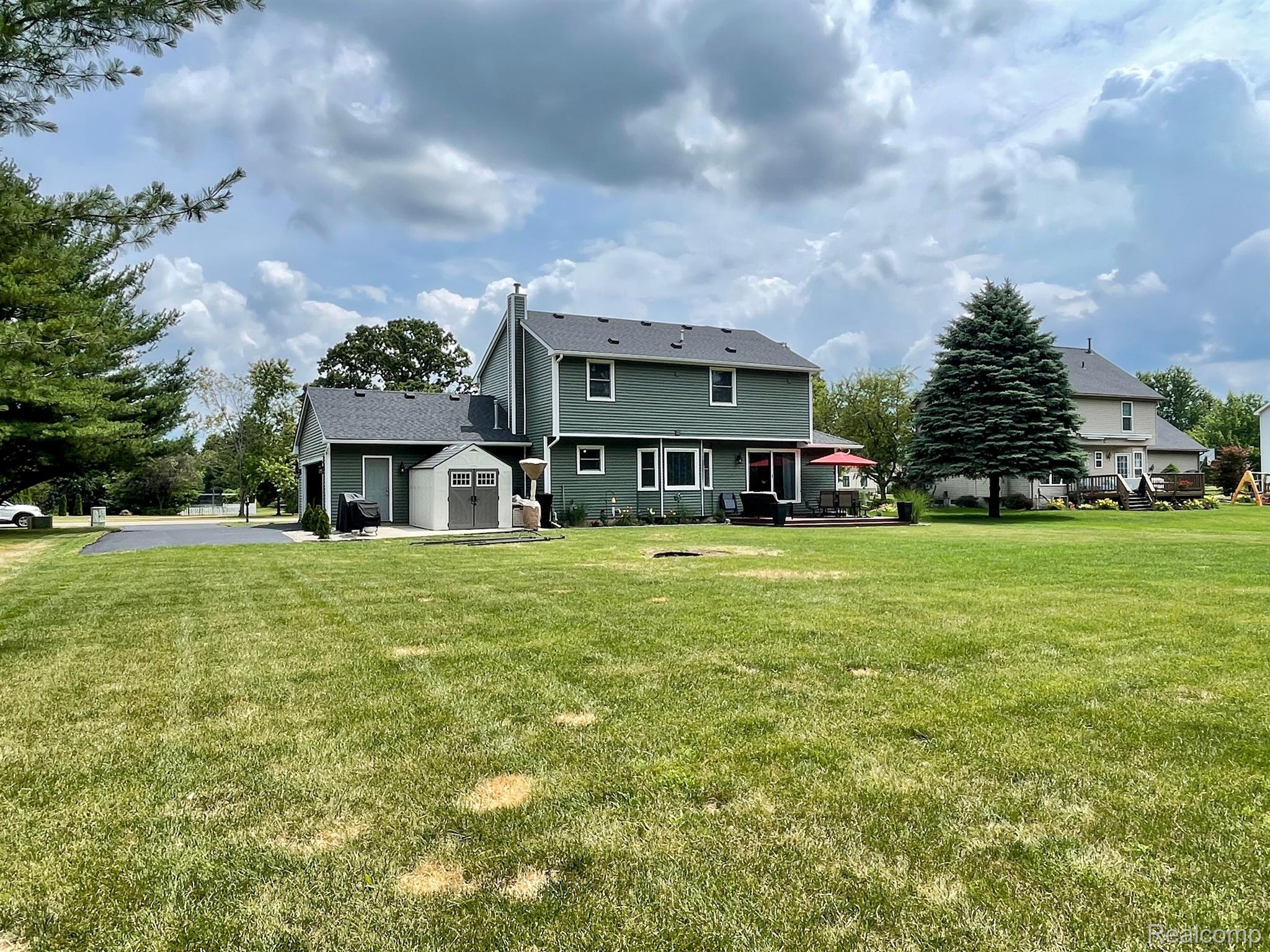 7452 Bingham Road Brighton, MI 48116 - Photo 22 of 24