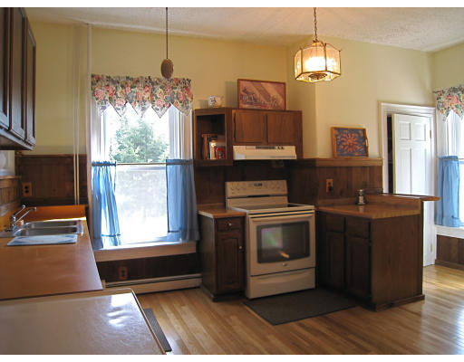 31 Dunbar Street Canton, MA 02021 - Photo 16 of 30 Gallery Image 16