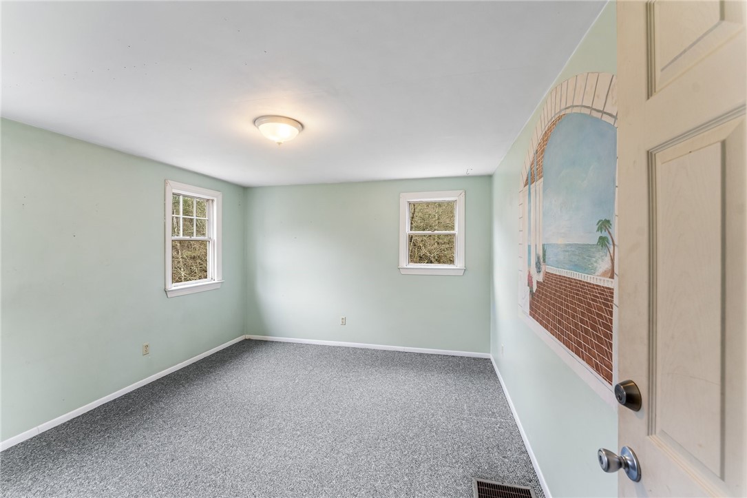 75 Elm Street Upton, MA 01568 - Photo 4 of 18