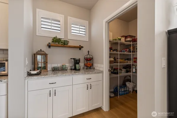 $595,000 | 5641 Parquet Way Southeast, Lacey, WA 98513