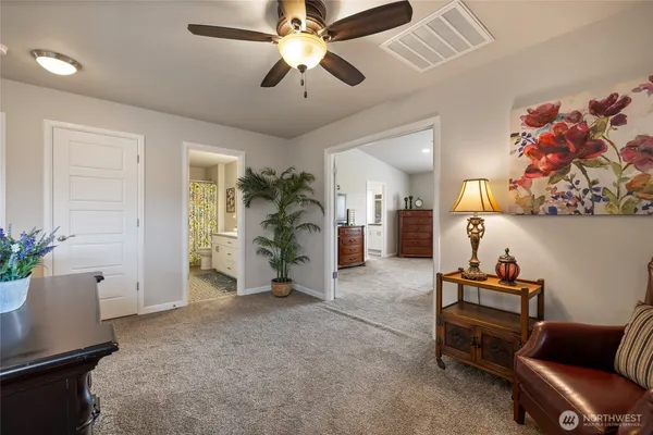 $595,000 | 5641 Parquet Way Southeast, Lacey, WA 98513