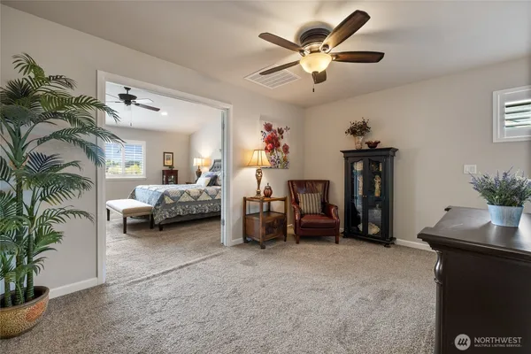$595,000 | 5641 Parquet Way Southeast, Lacey, WA 98513