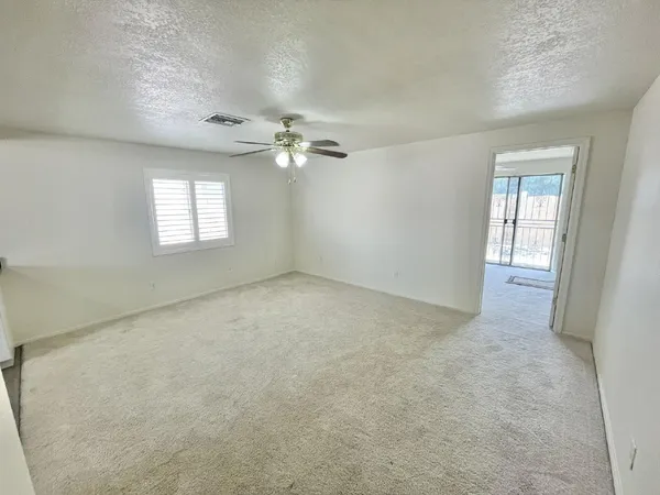 $2,295 | 3860 East Acoma Drive, Phoenix, AZ 85032
