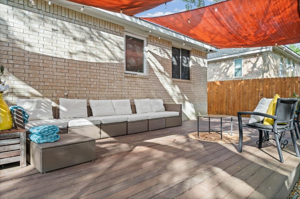 5948 Lomita Verde Circle Austin, TX 78749 - Photo 17 of 31 a view of a patio with couches and a potted plant on a table
