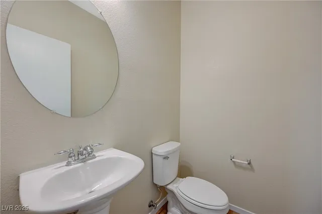 $2,150 | 2827 Dalsetter Drive, Henderson, NV 89044