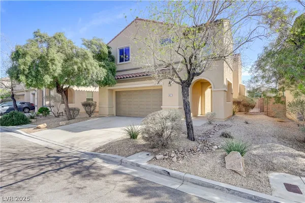 $2,100 | 2827 Dalsetter Drive, Henderson, NV 89044