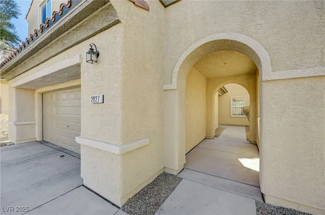 $2,150 | 2827 Dalsetter Drive, Henderson, NV 89044