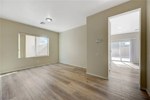 $2,150 | 2827 Dalsetter Drive, Henderson, NV 89044