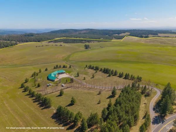 $2,350,000 | 3592 Freeman Ck Road, Lenore, ID 83541