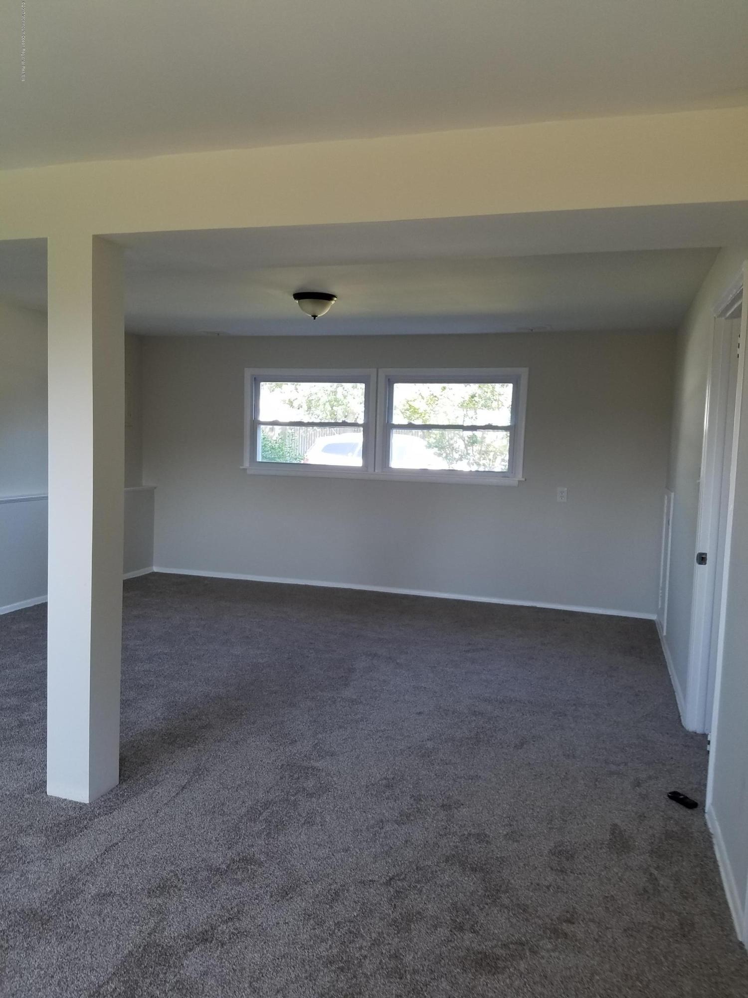 621 Marion Road Neptune Township, NJ 07753 - Photo 2 of 26 Family room