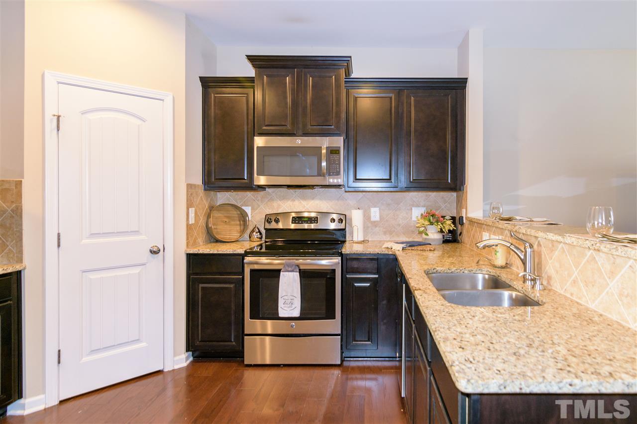937 Ileagnes Road Raleigh, NC 27603 - Photo 10 of 30 Gallery Image 10