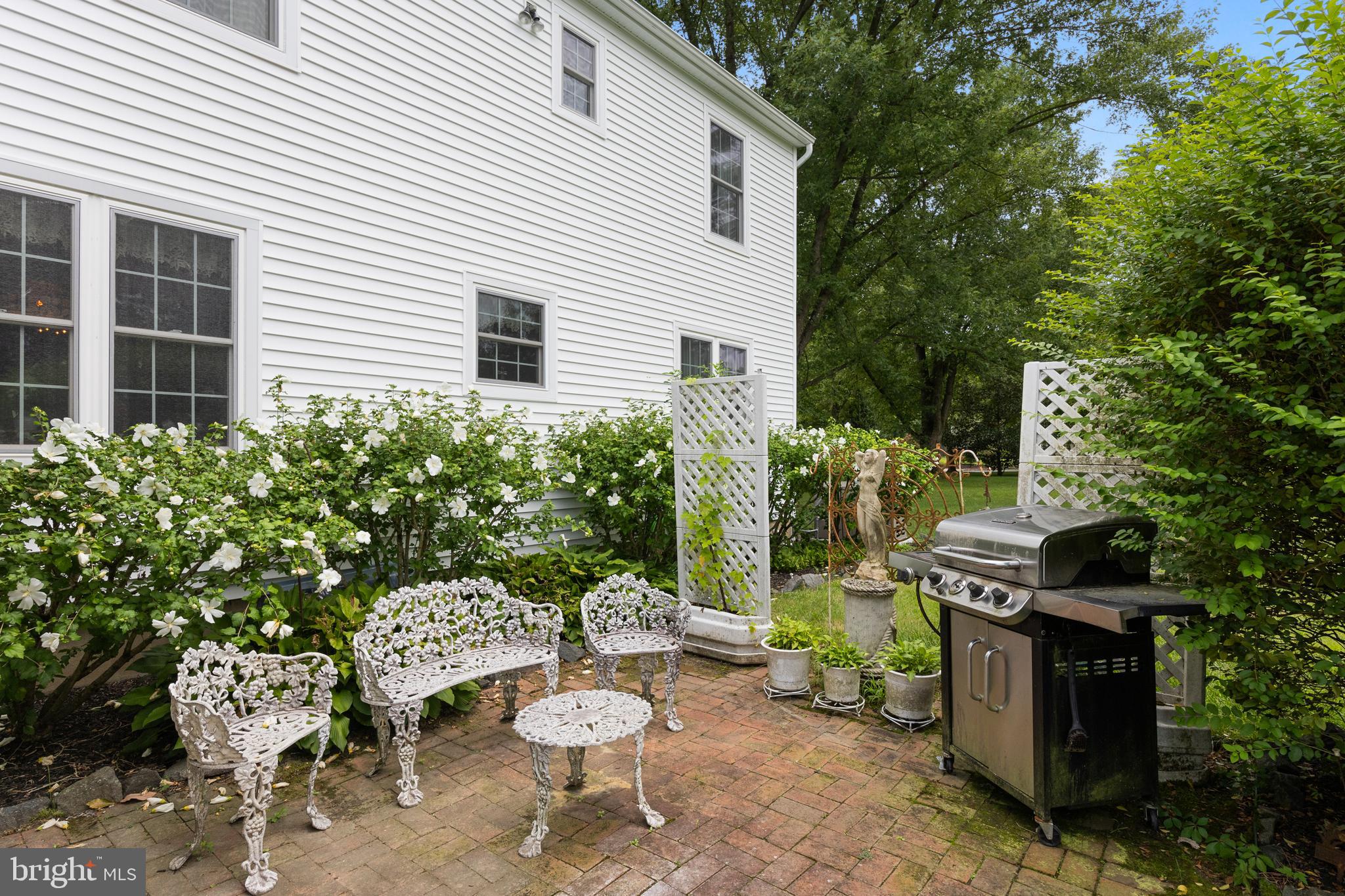 55 Millstone Drive Shamong, NJ 08088 - Photo 9 of 60