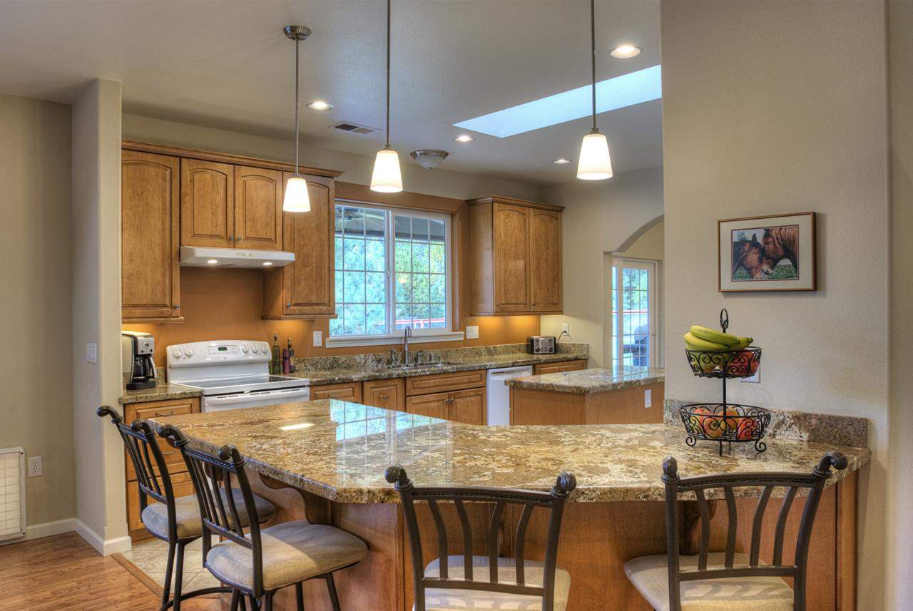 39217 North Hatch Road Deer Park, WA 99006 - Photo 6 of 20 Gallery Image 6
