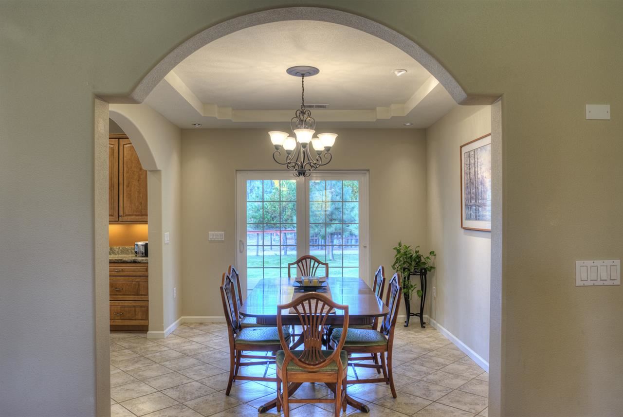 39217 North Hatch Road Deer Park, WA 99006 - Photo 7 of 20 Gallery Image 7