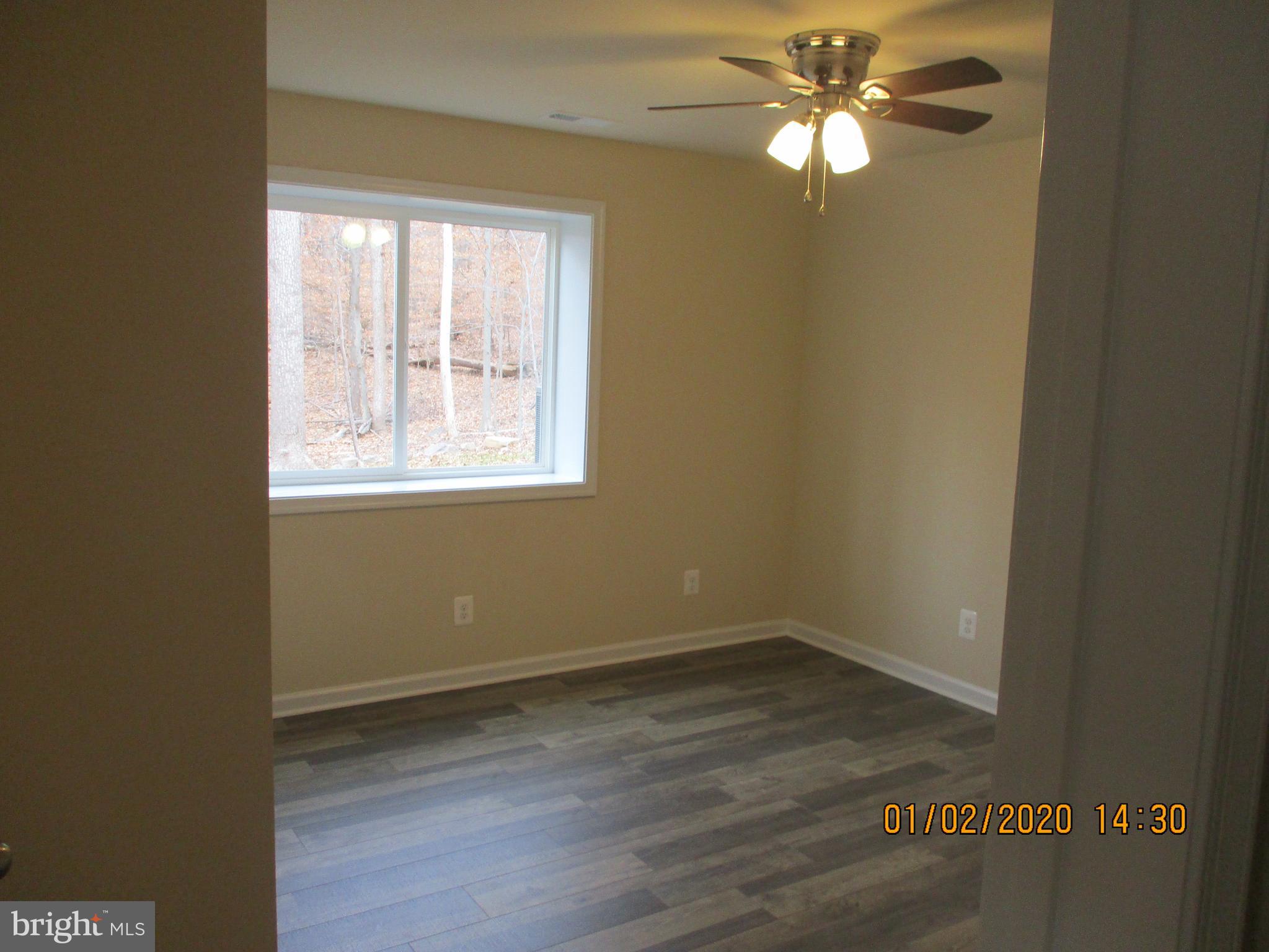 230 Venus Branch Road Front Royal, VA 22630 - Photo 4 of 16 Gallery Image 4