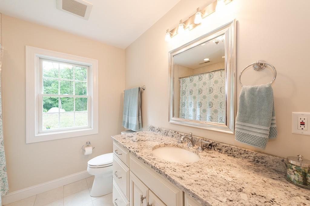 70 Ogunquit Road North Andover, MA 01845 - Photo 24 of 32