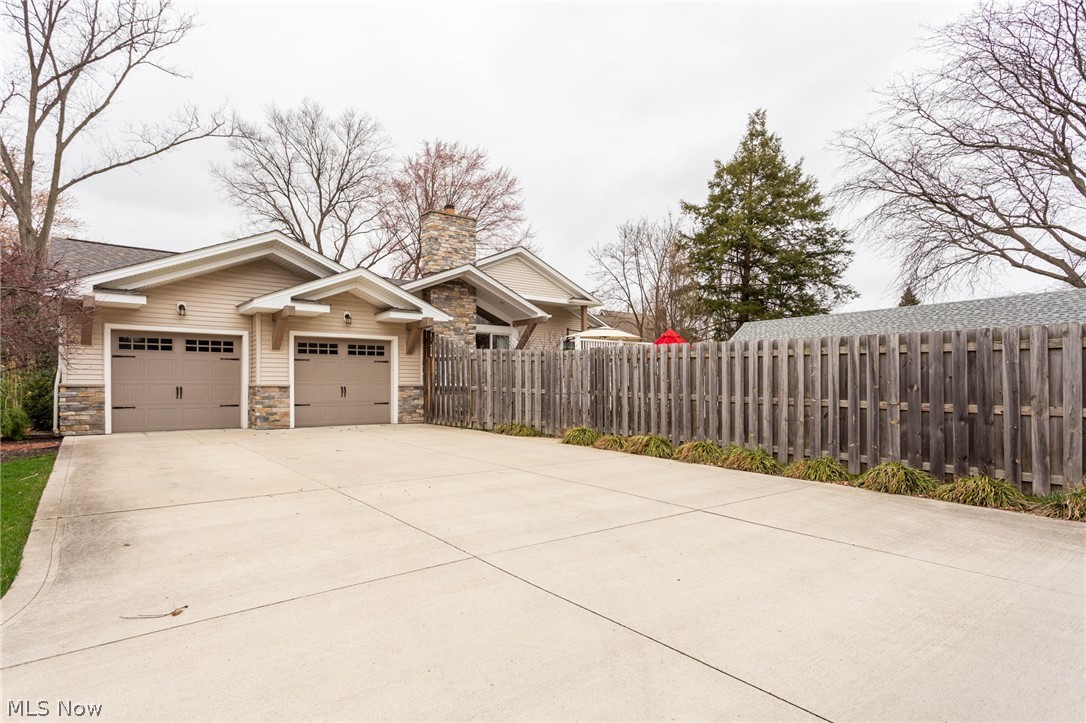 4609 Grayton Road Cleveland, OH 44135 - Photo 17 of 32 Gallery Image 17