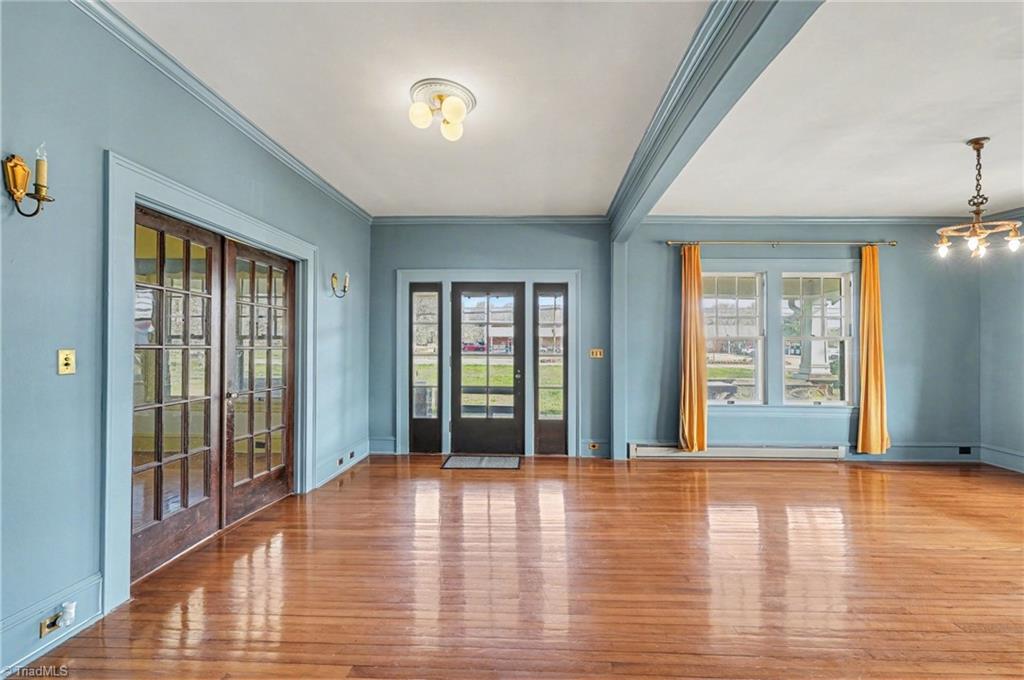 402 East Main Street Boonville, NC 27011 - Photo 4 of 50