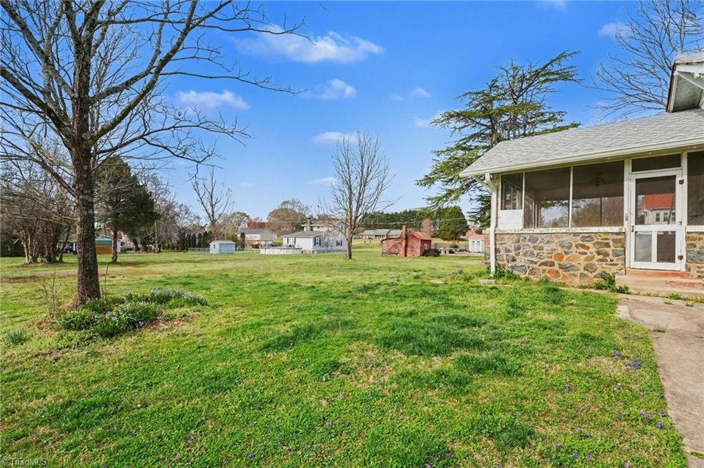 402 East Main Street Boonville, NC 27011 - Photo 49 of 50