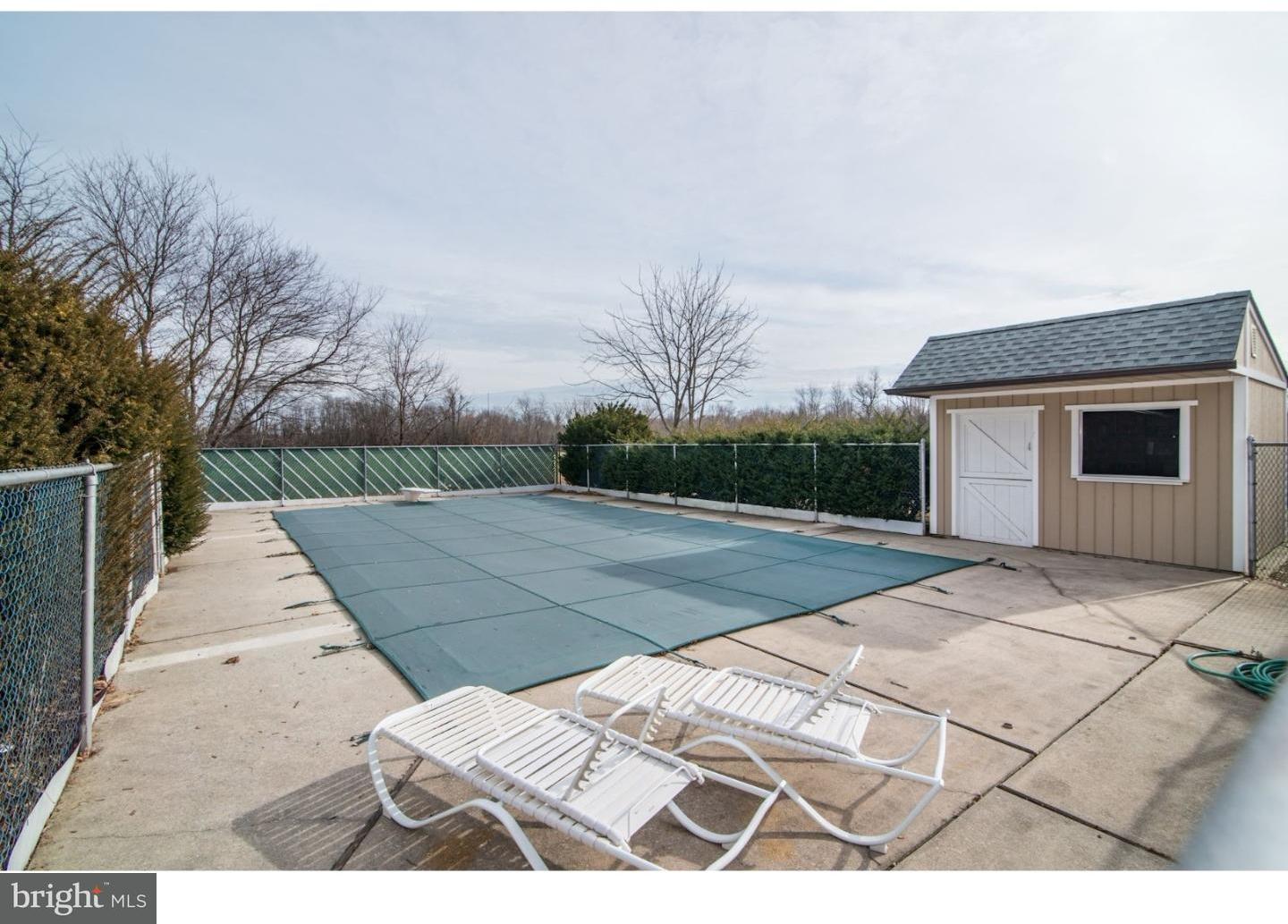 310 Harmony Road Gibbstown, NJ 08027 - Photo 23 of 25 Pool