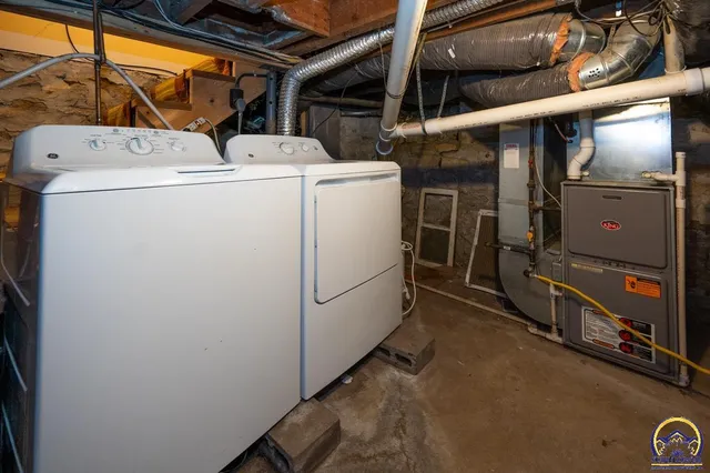 $164,750 | 629 Ash Street, Lyndon, KS 66451