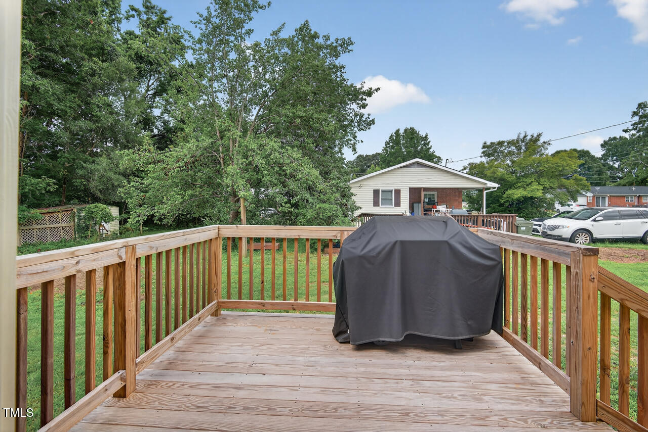144 Gwinn Road Roxboro, NC 27573 - Photo 26 of 36 27