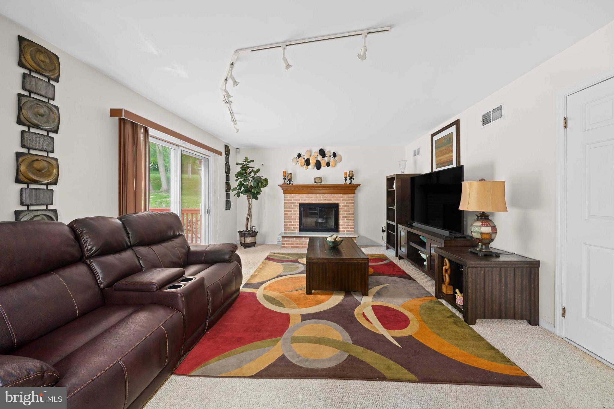 716 Camberly Road Glenside, PA 19038 - Photo 22 of 36 Gallery Image 22
