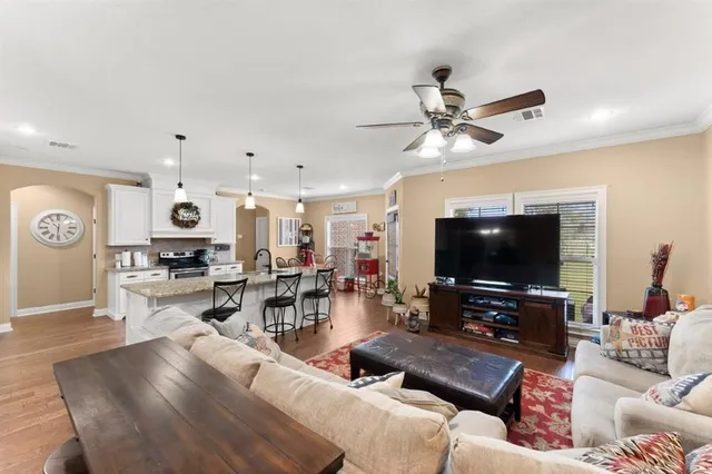 $279,000 | 2441 West Laura Drive, Lake Charles, LA 70611