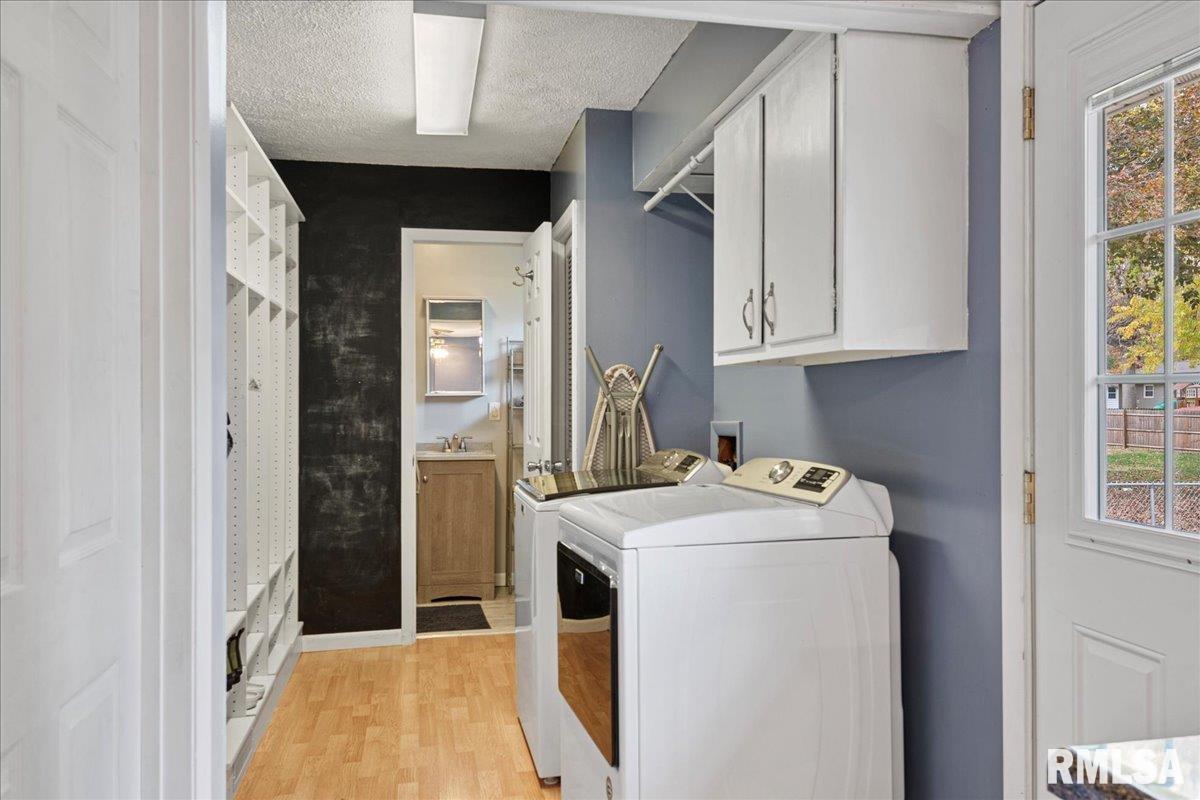 619 East Main Street Rochester, IL 62563 - Photo 17 of 54
