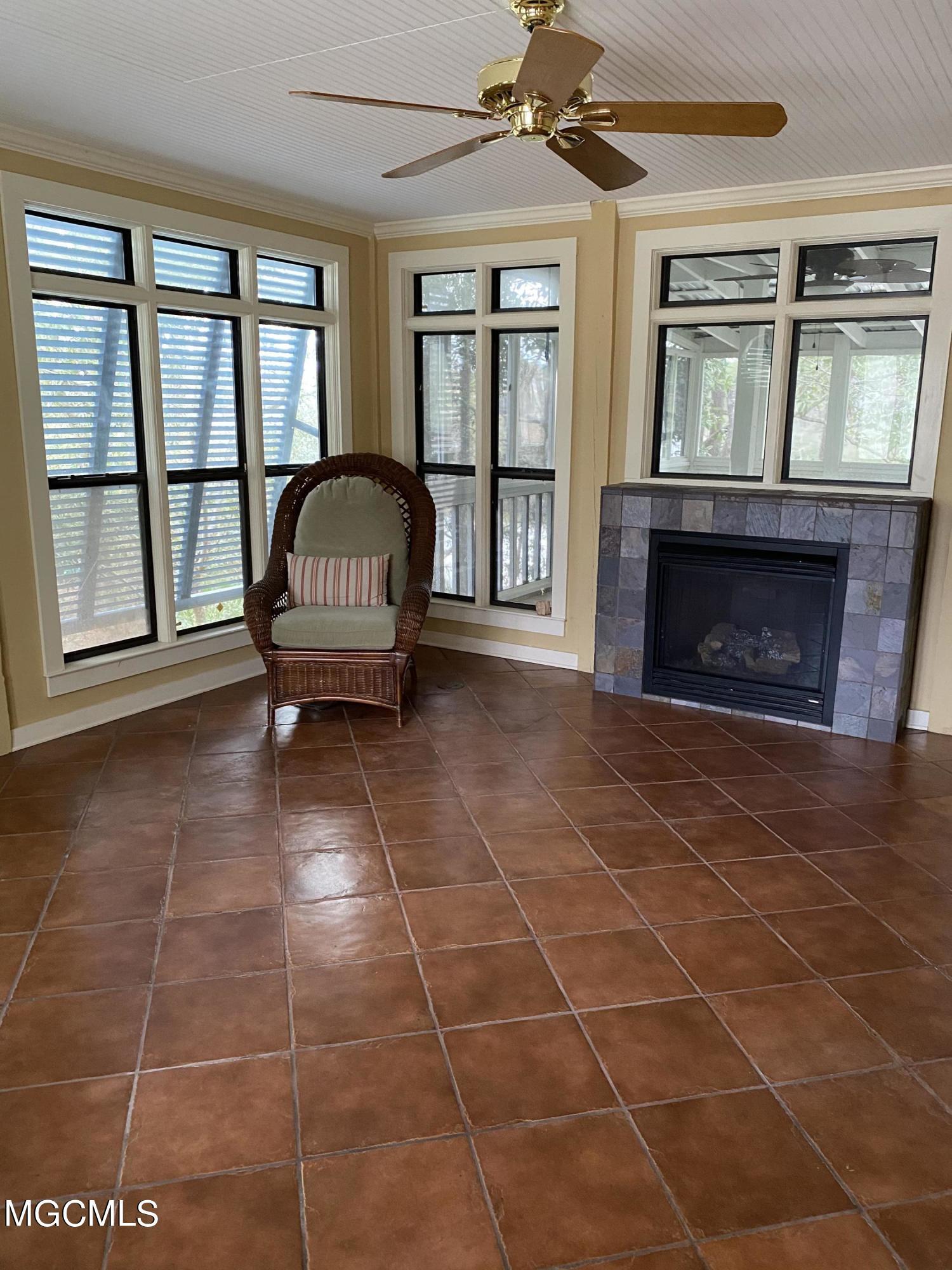 2309 Starfish Road Gautier, MS 39553 - Photo 7 of 71 25504664-5AA1-406A-8BA7-BB9148E15FD4