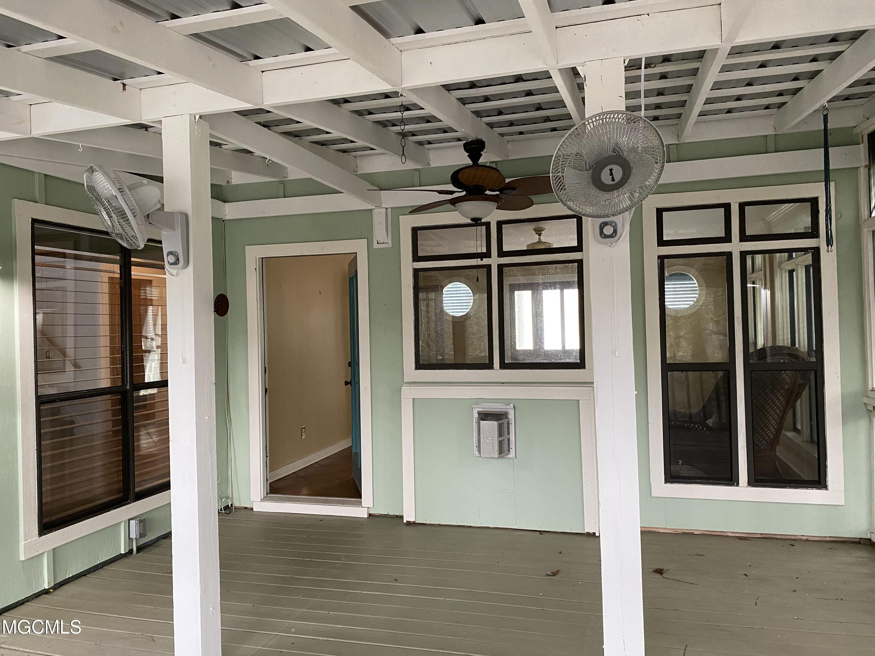 2309 Starfish Road Gautier, MS 39553 - Photo 10 of 71 19470CCF-DEE6-497C-BF21-AF391520C1FE