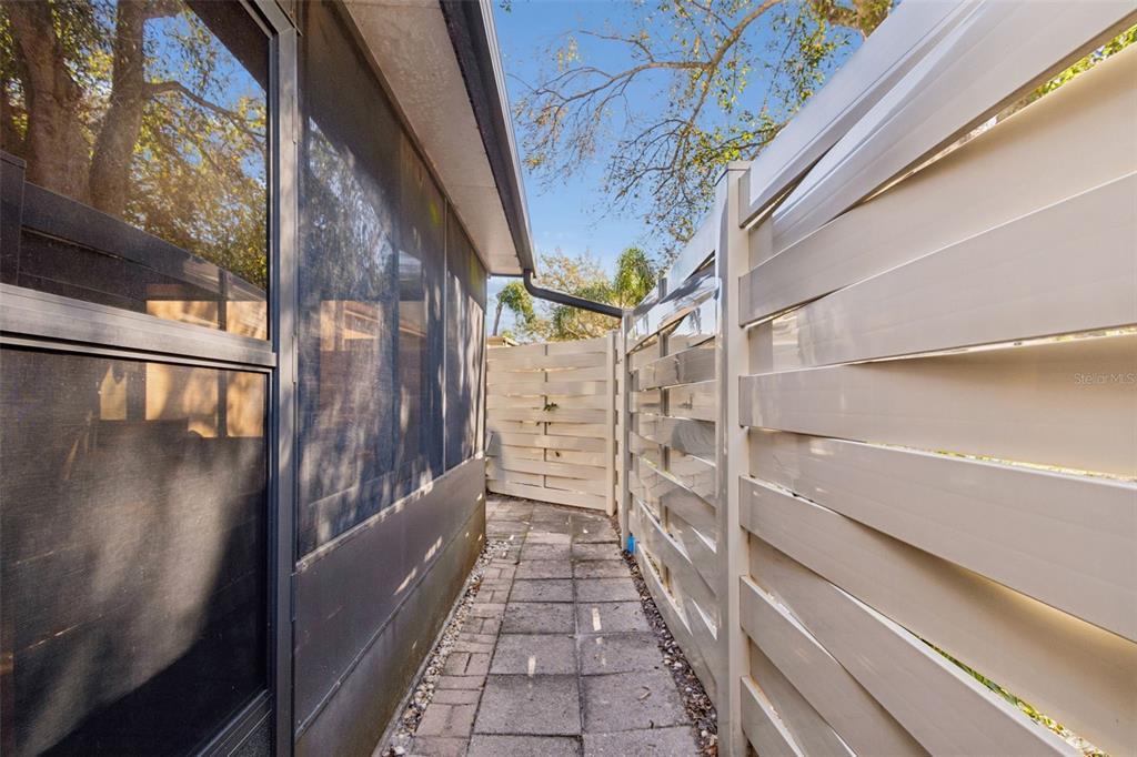 2618 Cedar View Court, Unit 95B Clearwater, FL 33761 - Photo 32 of 43 a view of balcony
