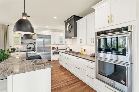 $1,125,000 | 1301 Chestnut Drive, Brentwood, TN 37027