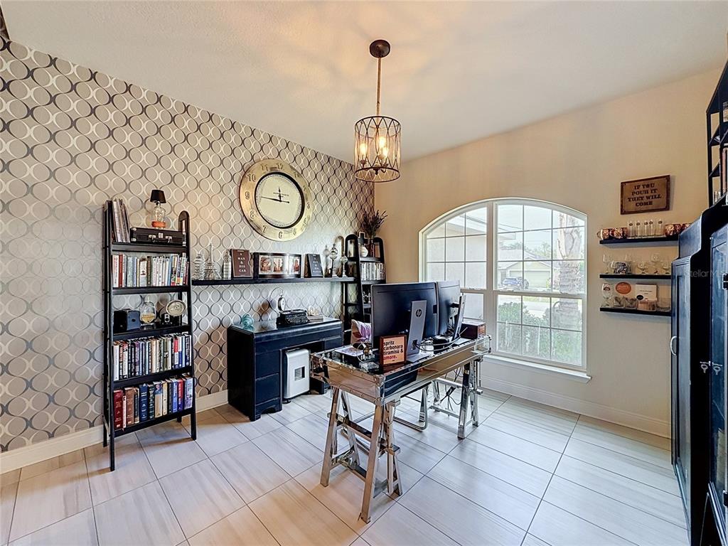 2408 Ring Road Spring Hill, FL 34609 - Photo 14 of 95
