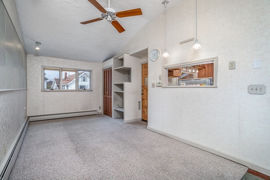 12 Middlesex Avenue Worcester, MA 01604 - Photo 19 of 36