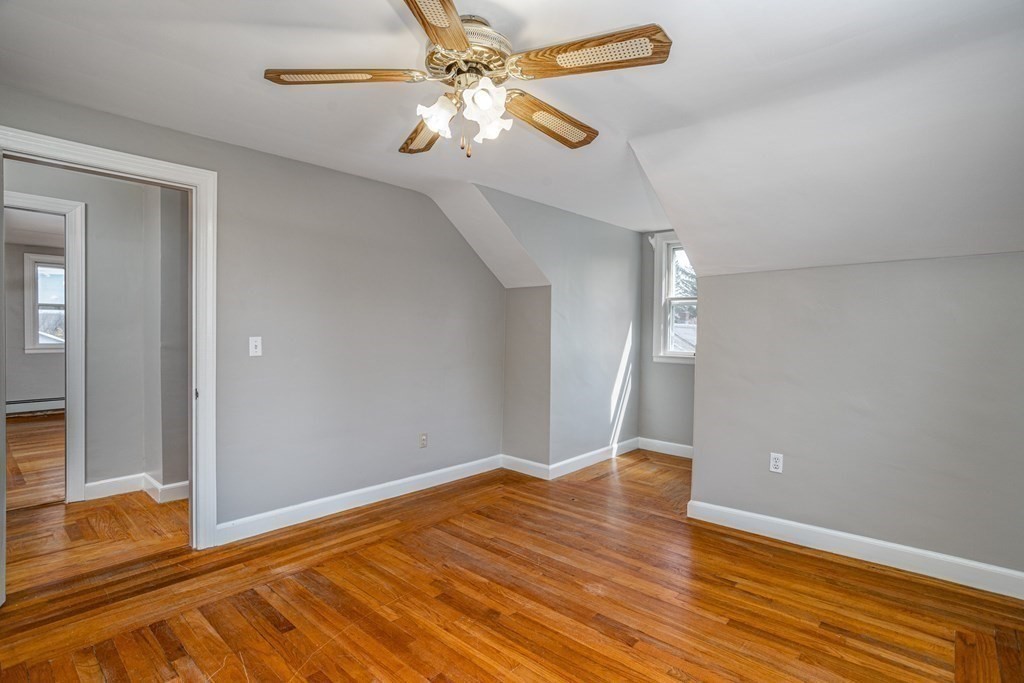 12 Middlesex Avenue Worcester, MA 01604 - Photo 26 of 36
