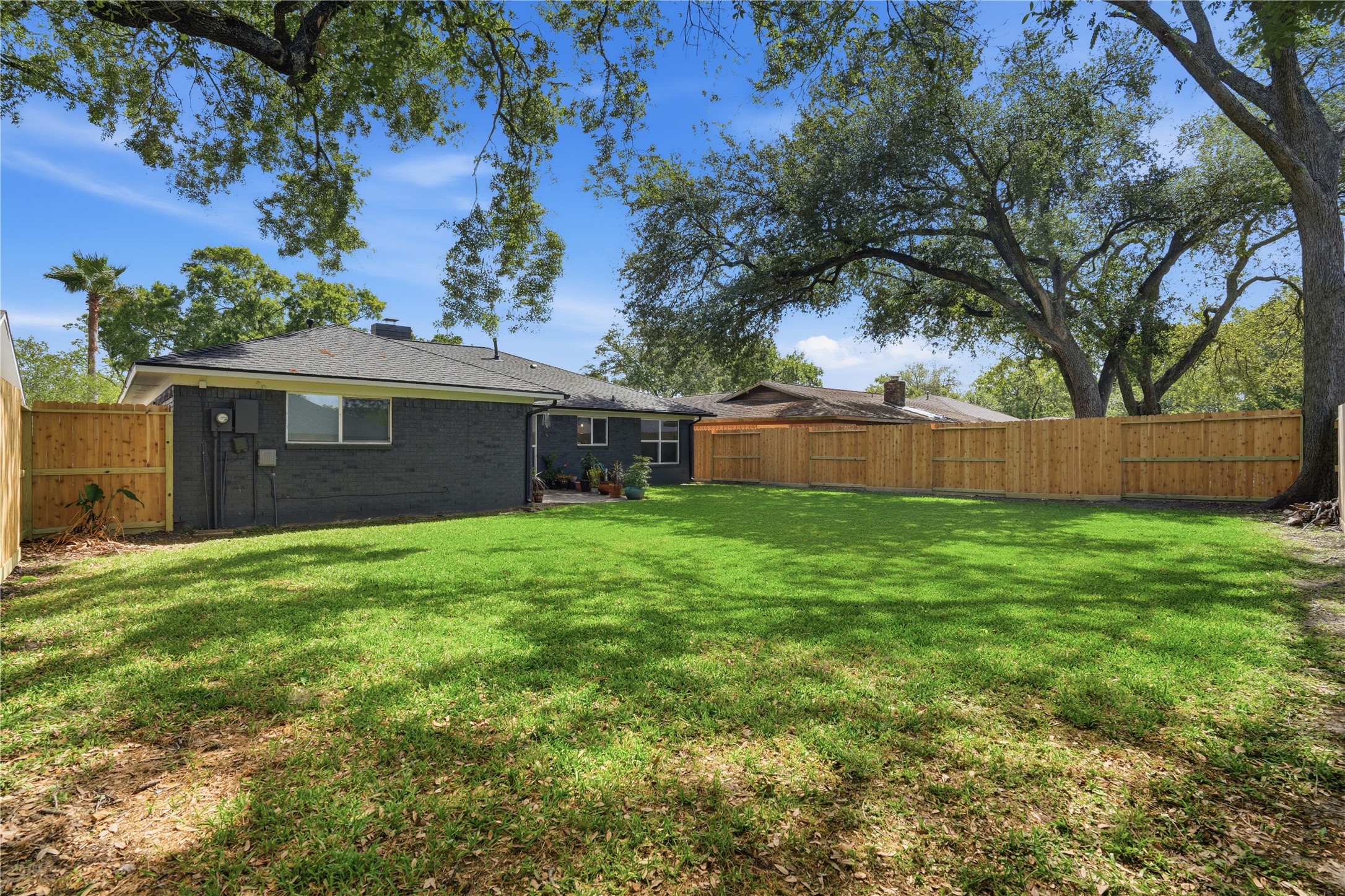 15614 Rill Lane Houston, TX 77062 - Photo 8 of 35 Large Backyard