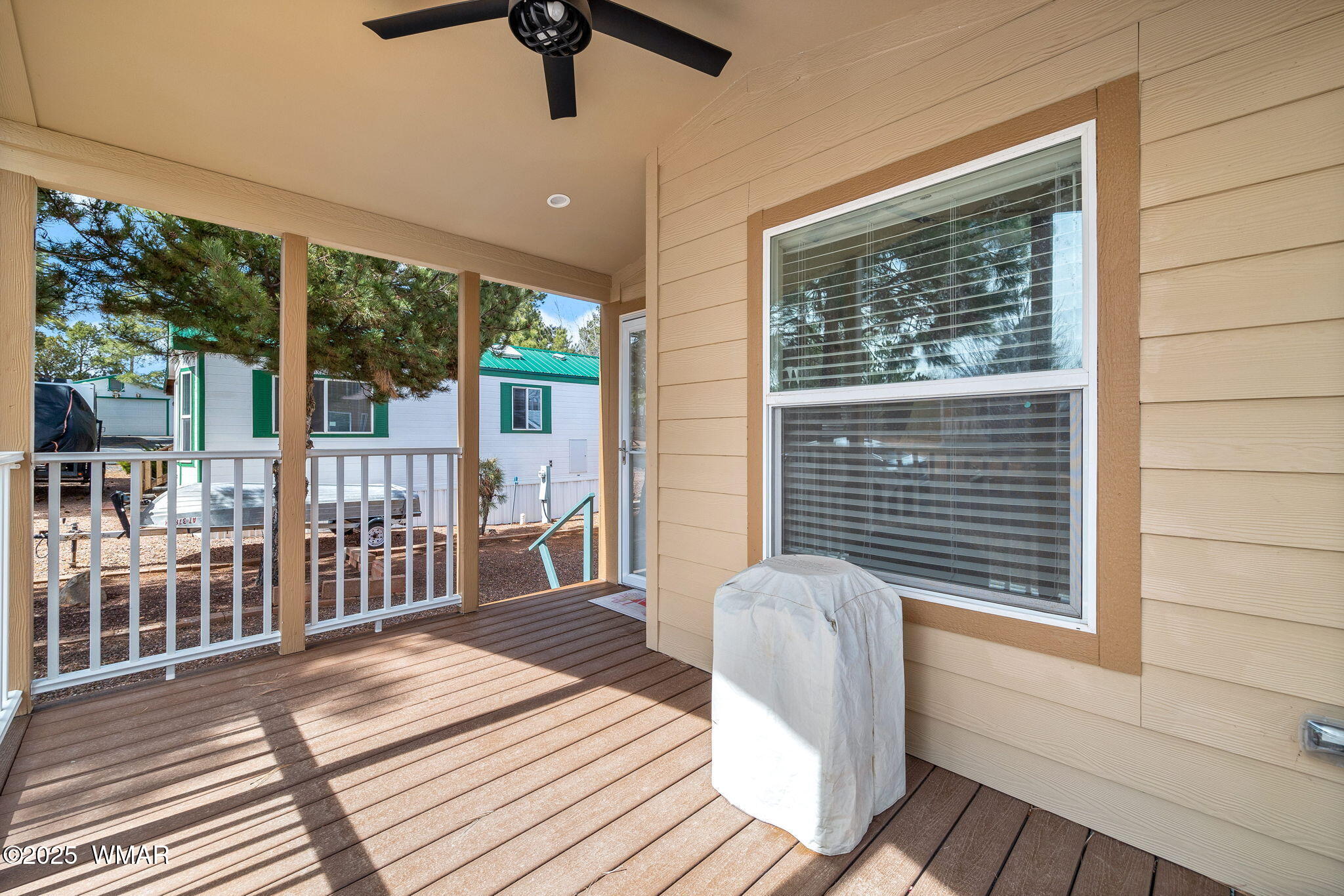 2206 Wrangler Way Overgaard, AZ 85933 - Photo 6 of 38 a balcony view with a seating space