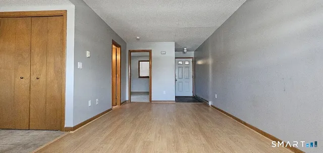 $1,350 | 482 East Street, Unit 16, Plainville, CT 06062