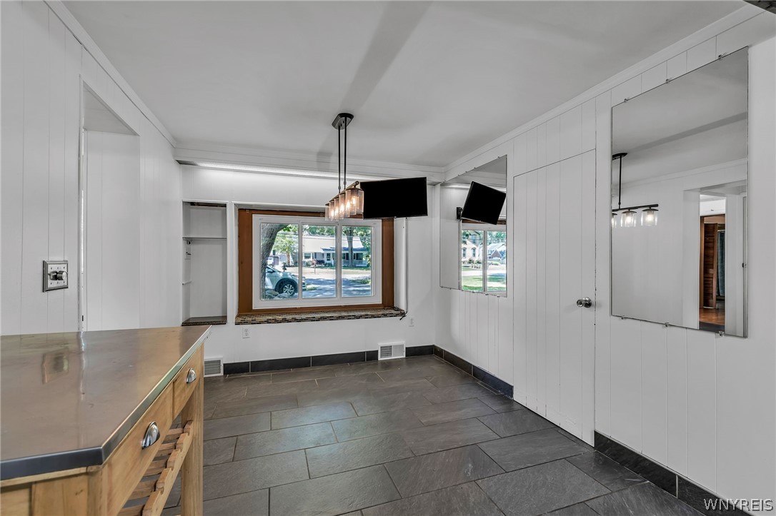 1715 Hopkins Road Amherst, NY 14068 - Photo 20 of 42